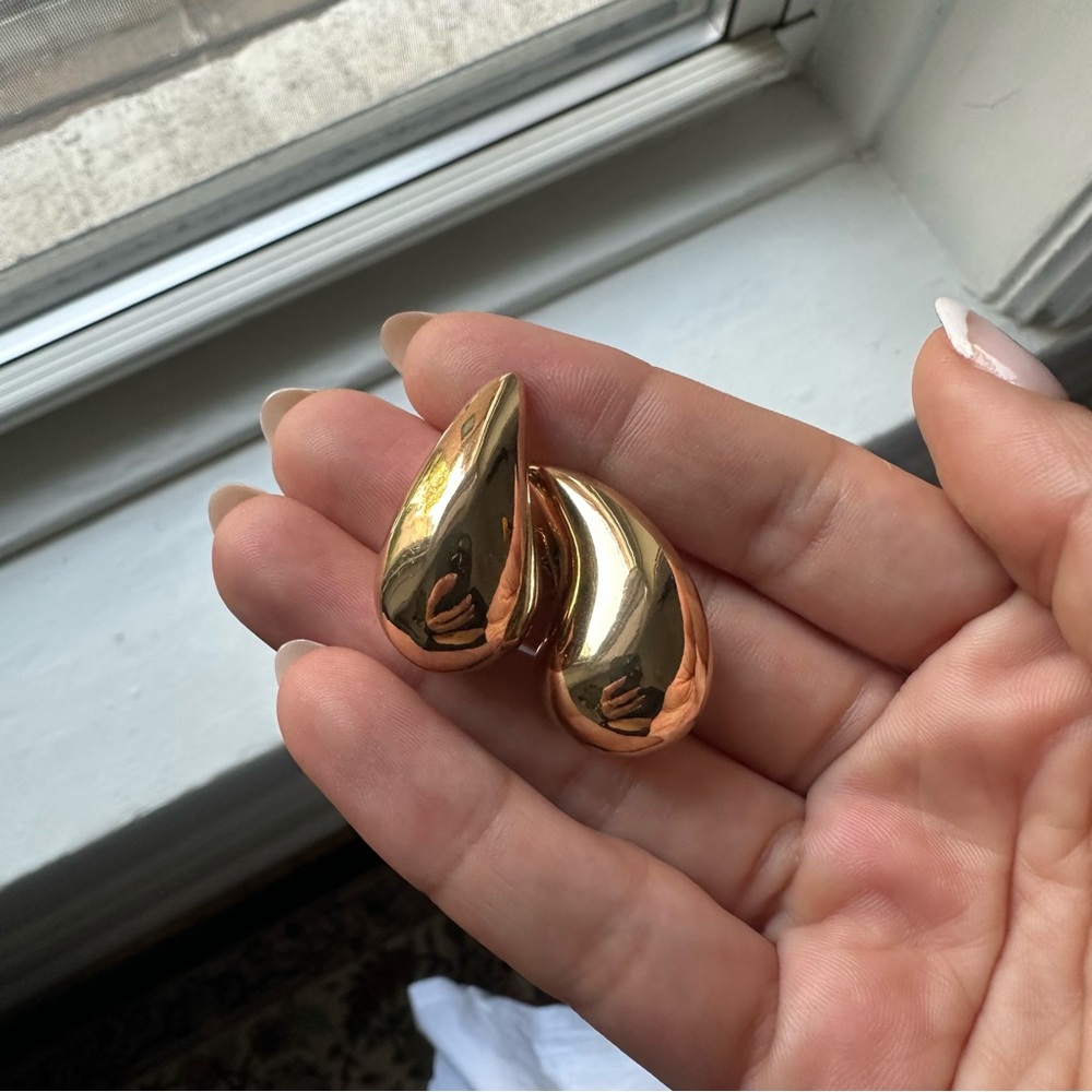 Gold Tear Drop Earrings